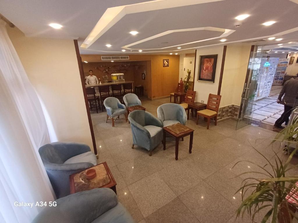 Palm Inn Hotel