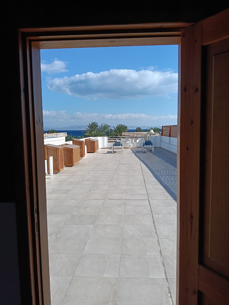 Rooftop room with sea view