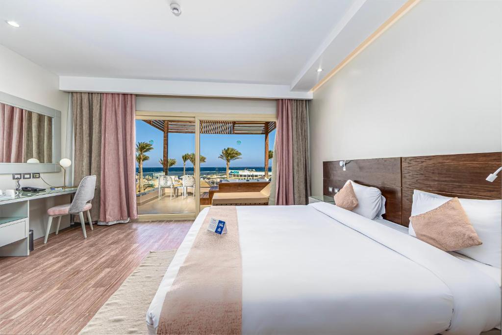 Signature Jacuzzi Suit Sea View 2 bedrooms 2 Adults