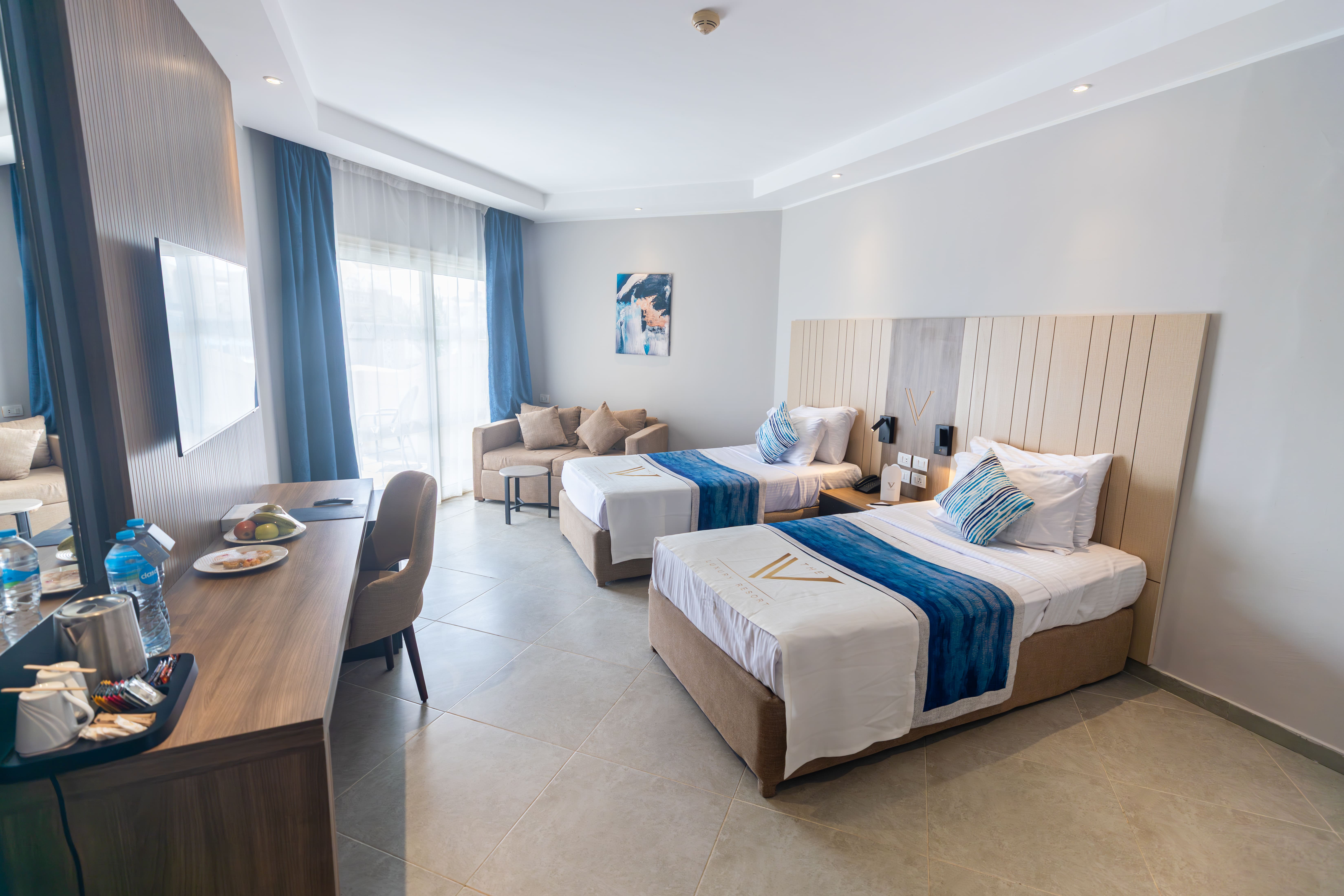 Deluxe Garden View Room