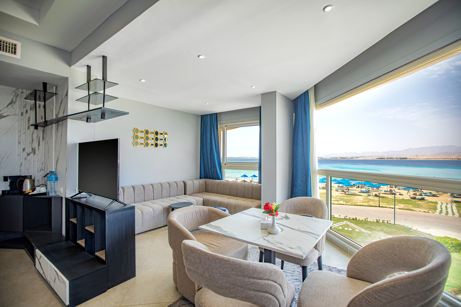 Panoramic Suite