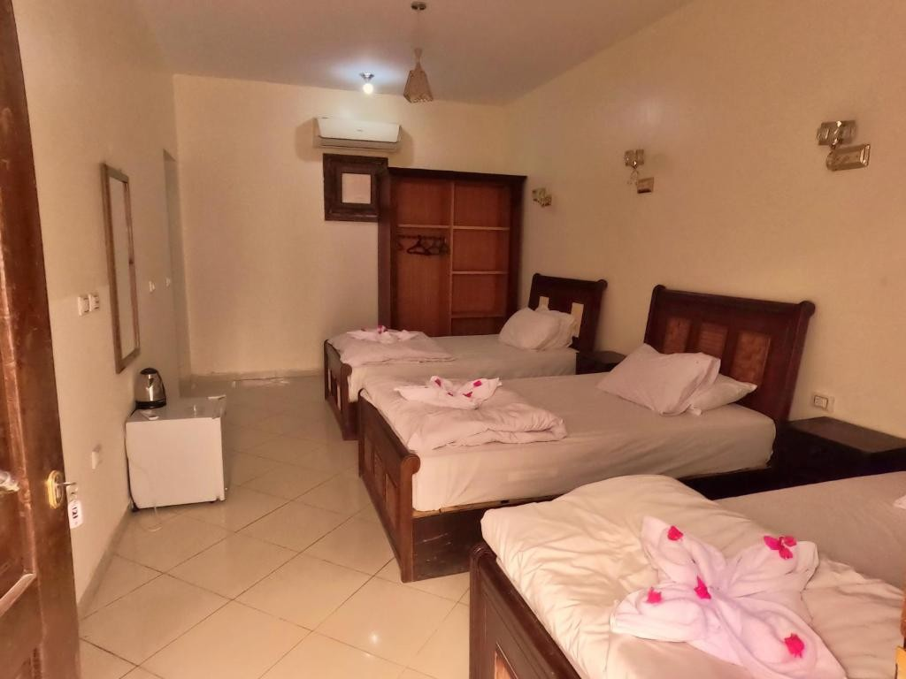 Comfort Triple Room