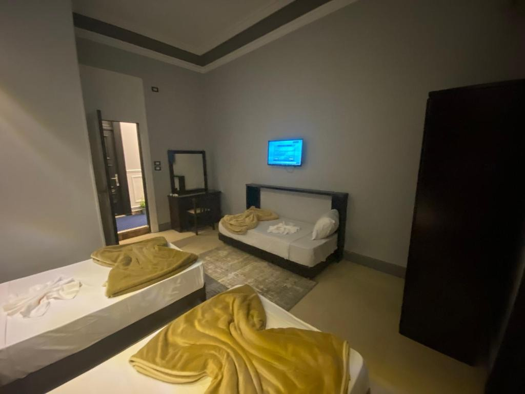 Superior Triple Room