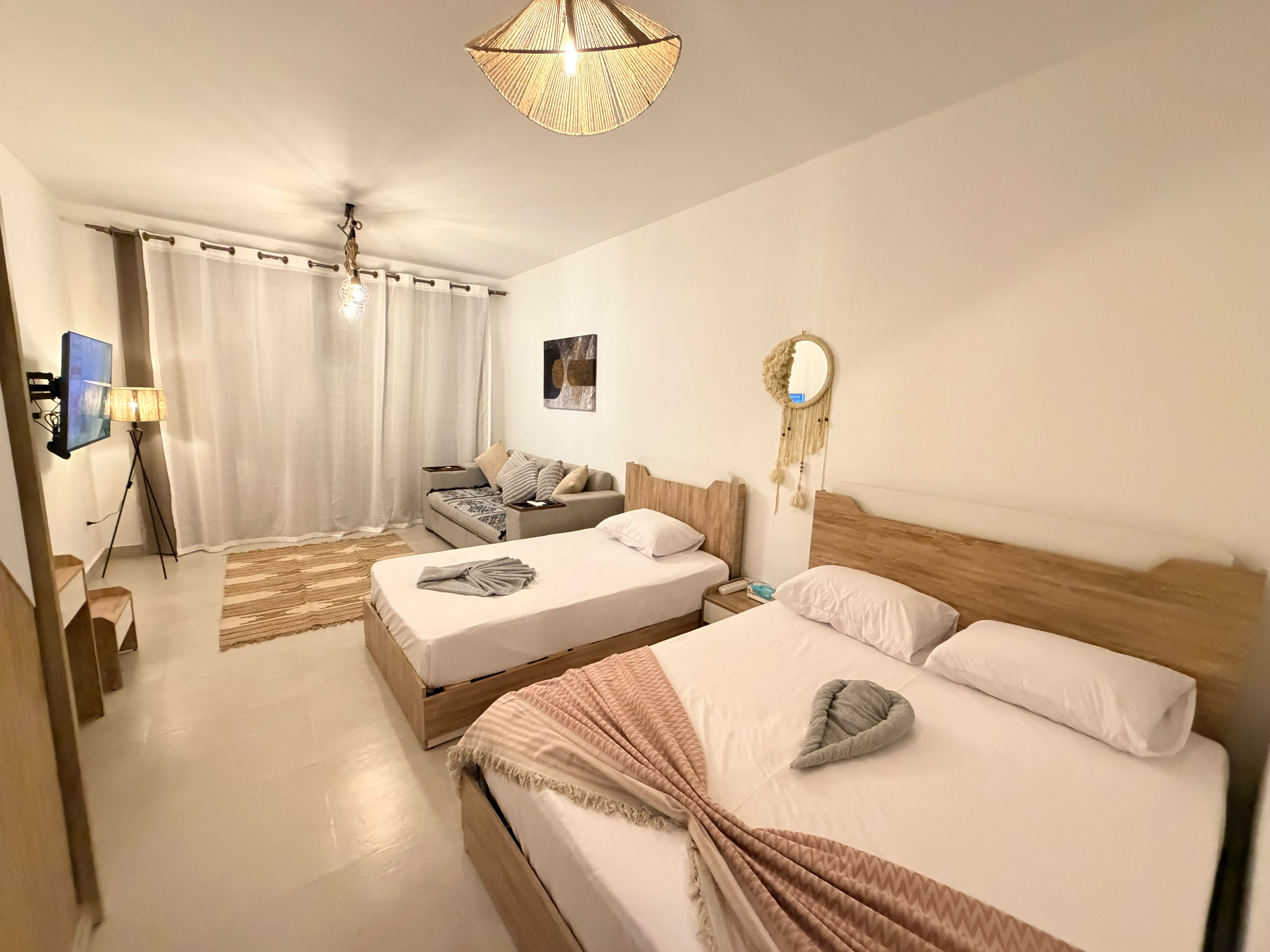Triple Room