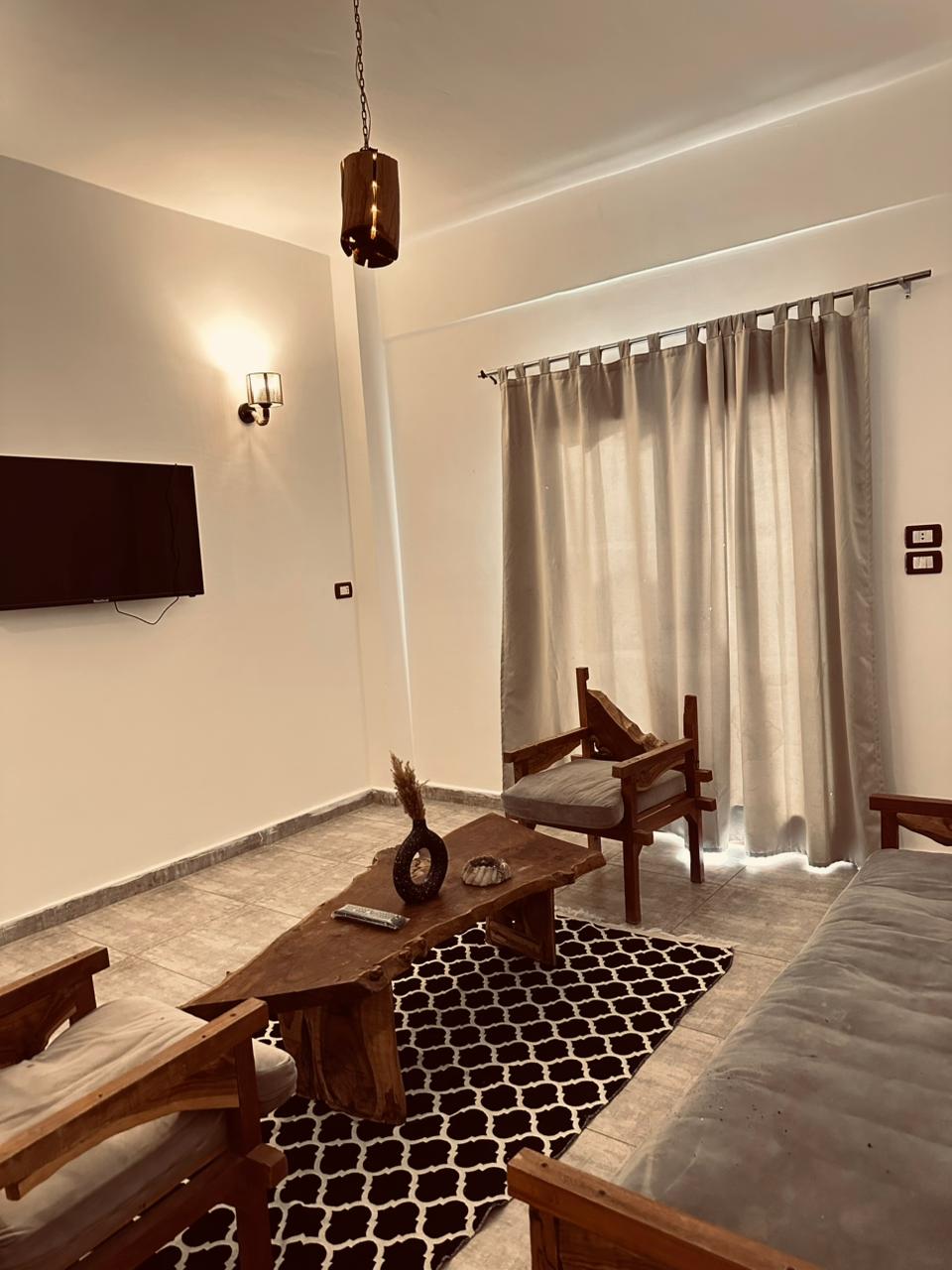 Hexagonal Room