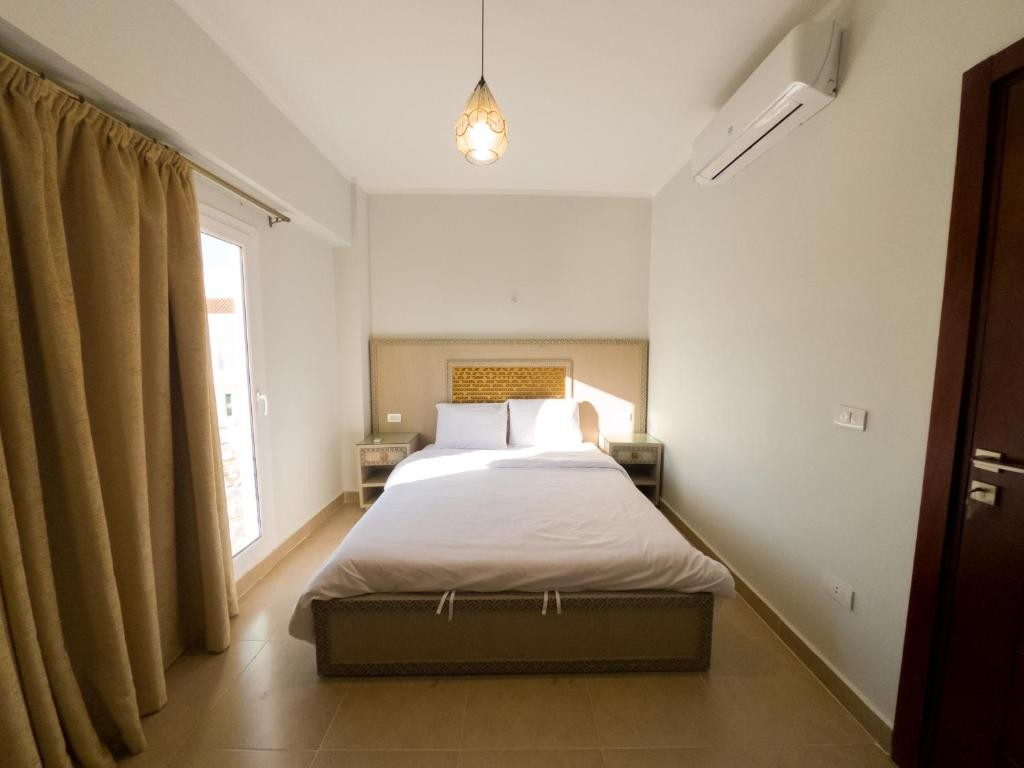 Double Room - Pool View