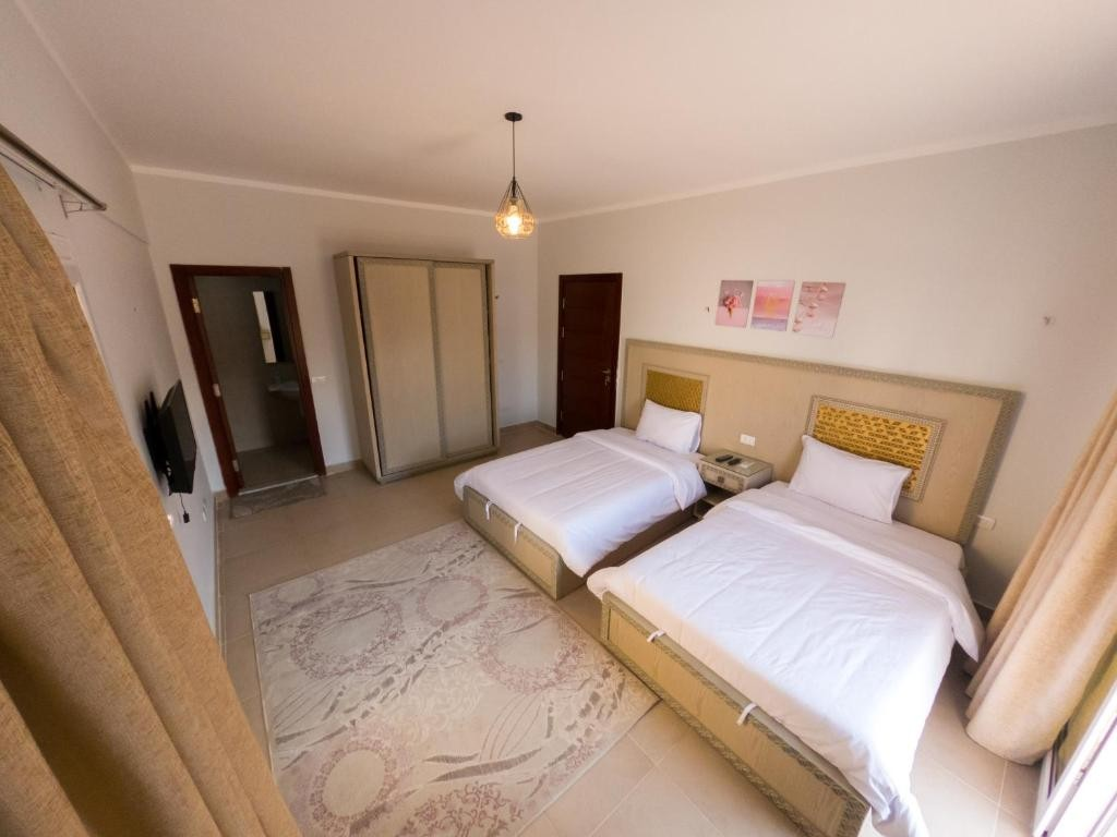 Triple Room - Garden View