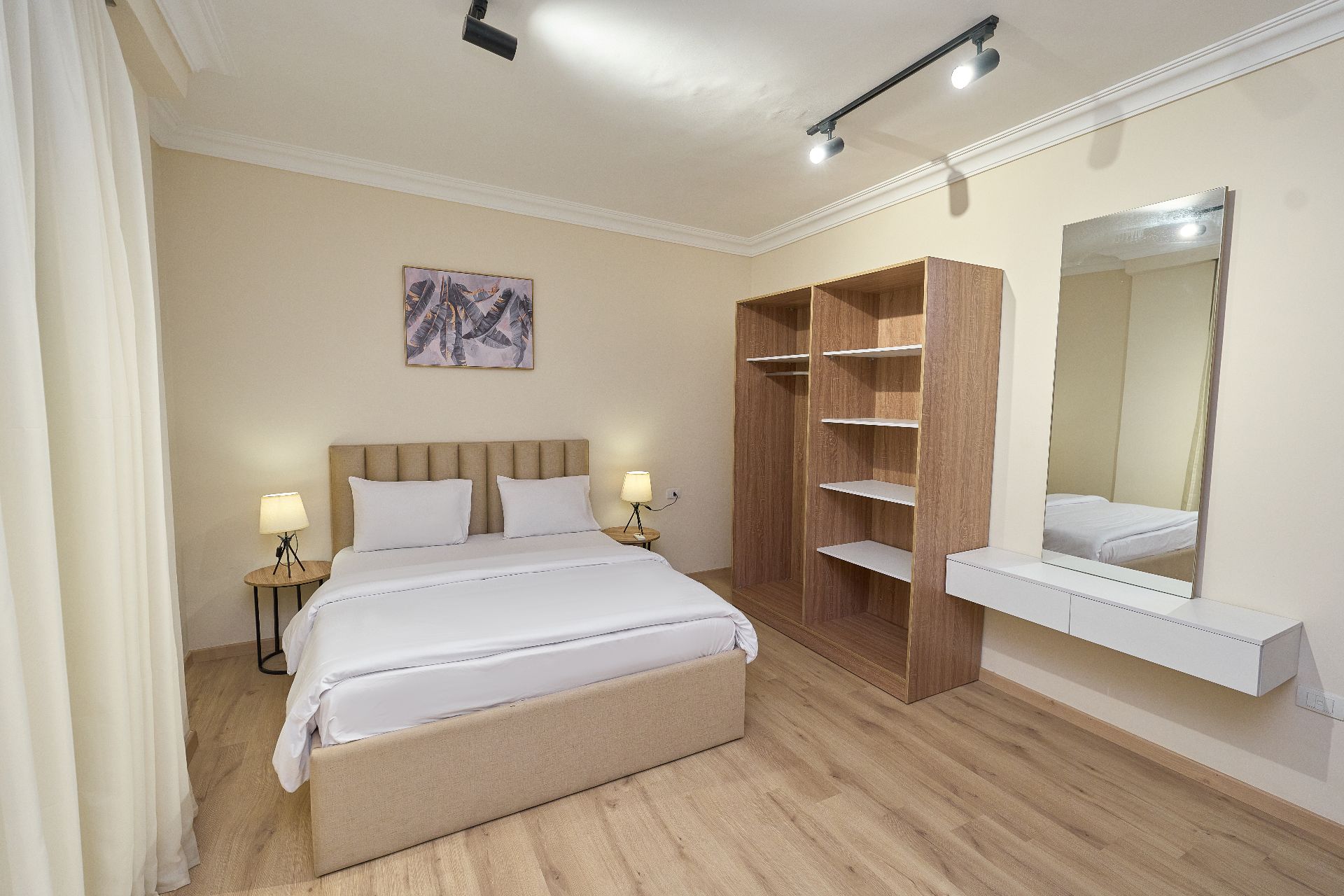 Studio With One Full Bed