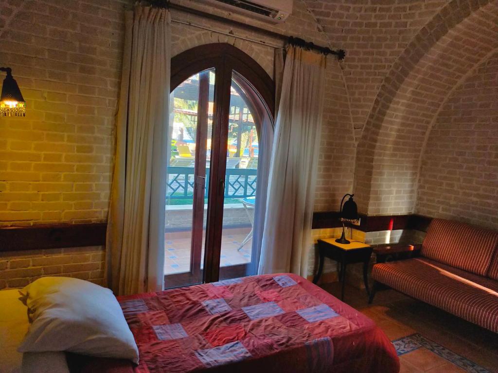Superior Room - See or Pool View (Single or Double)