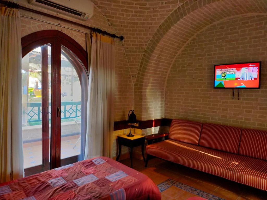 Superior Room - See or Pool View (Single or Double)