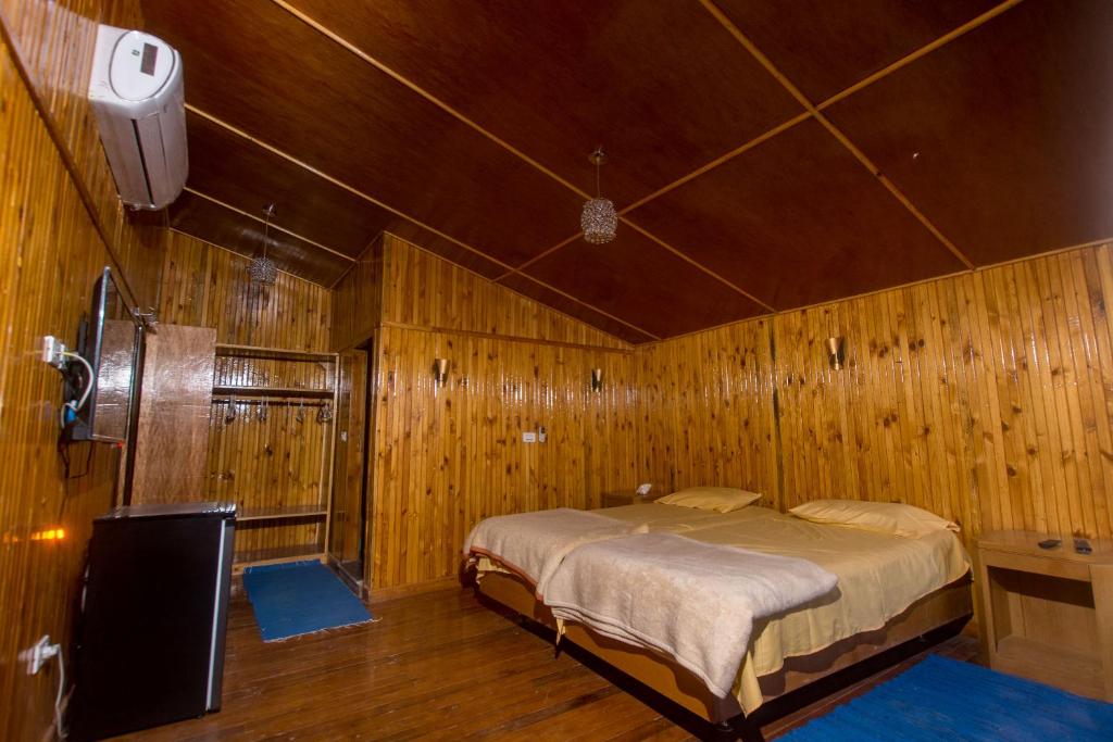 Single Panoramic Bungalow