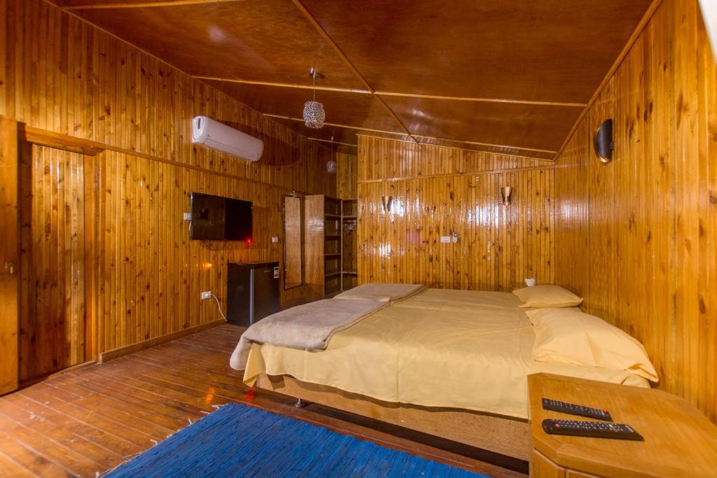 Single Panoramic Bungalow