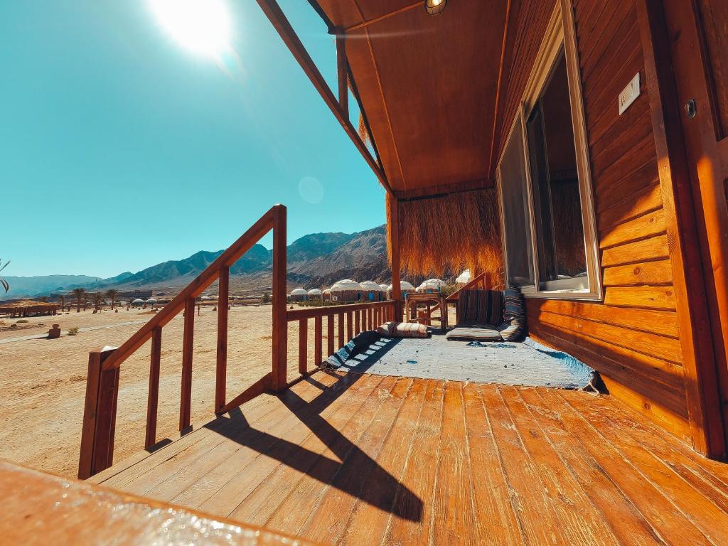 Single Panoramic Bungalow