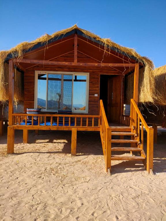 Triple Panoramic Bungalow
