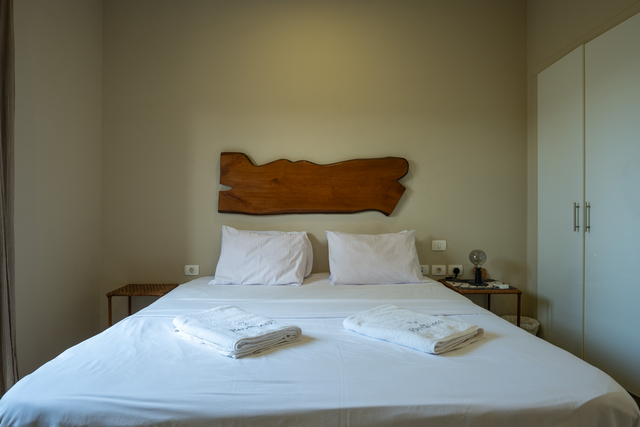 1 Bedroom - Canal View
