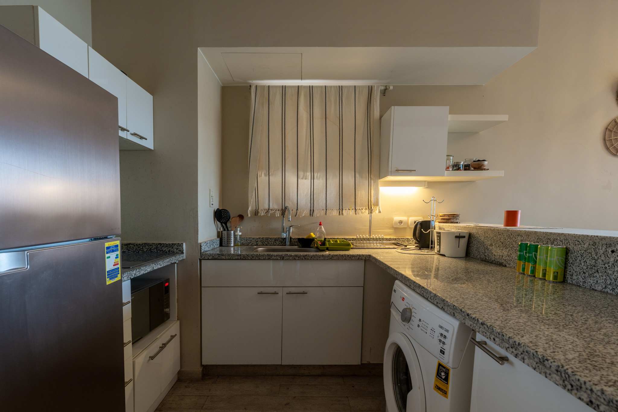 1 Bedroom - Canal View