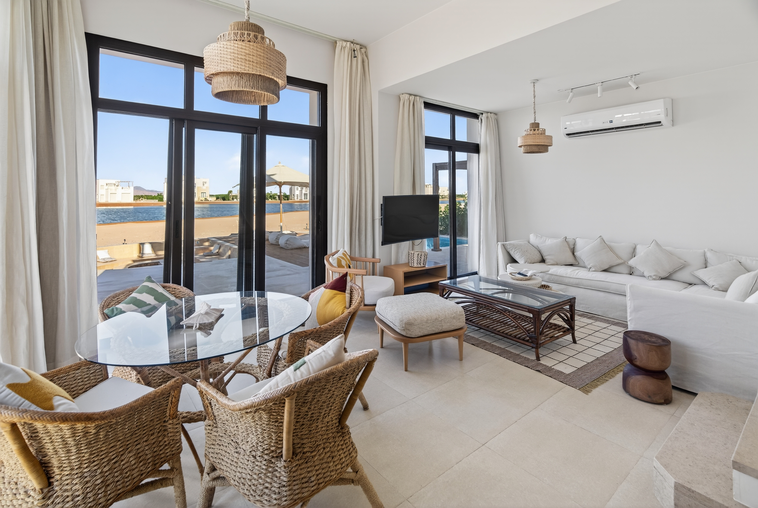 3 Bedroom - Lagoon View - 6 Pax