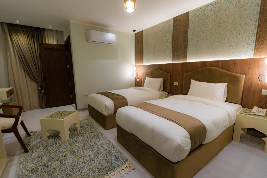 Standard Twin Room