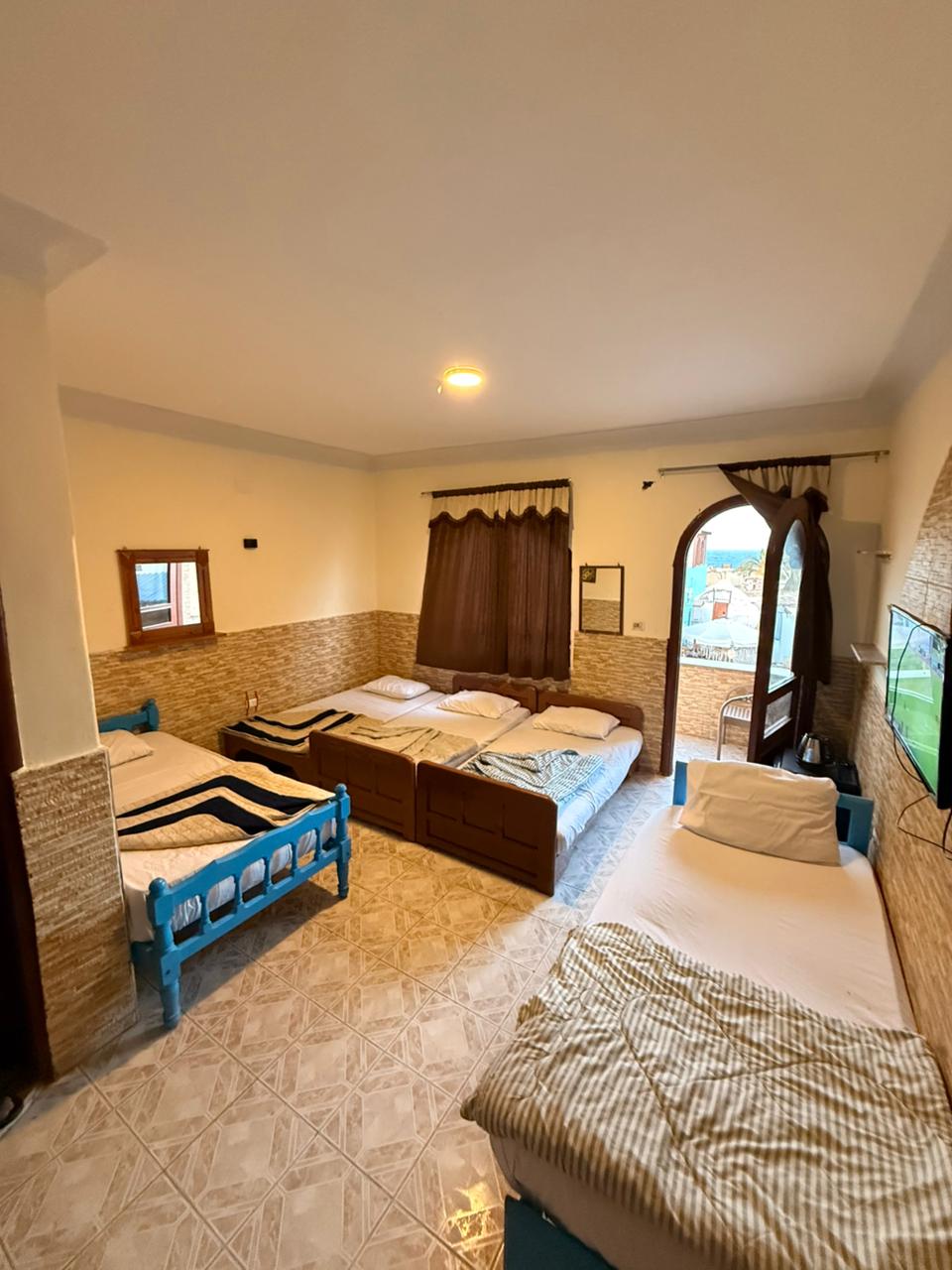Room for 6 Pax