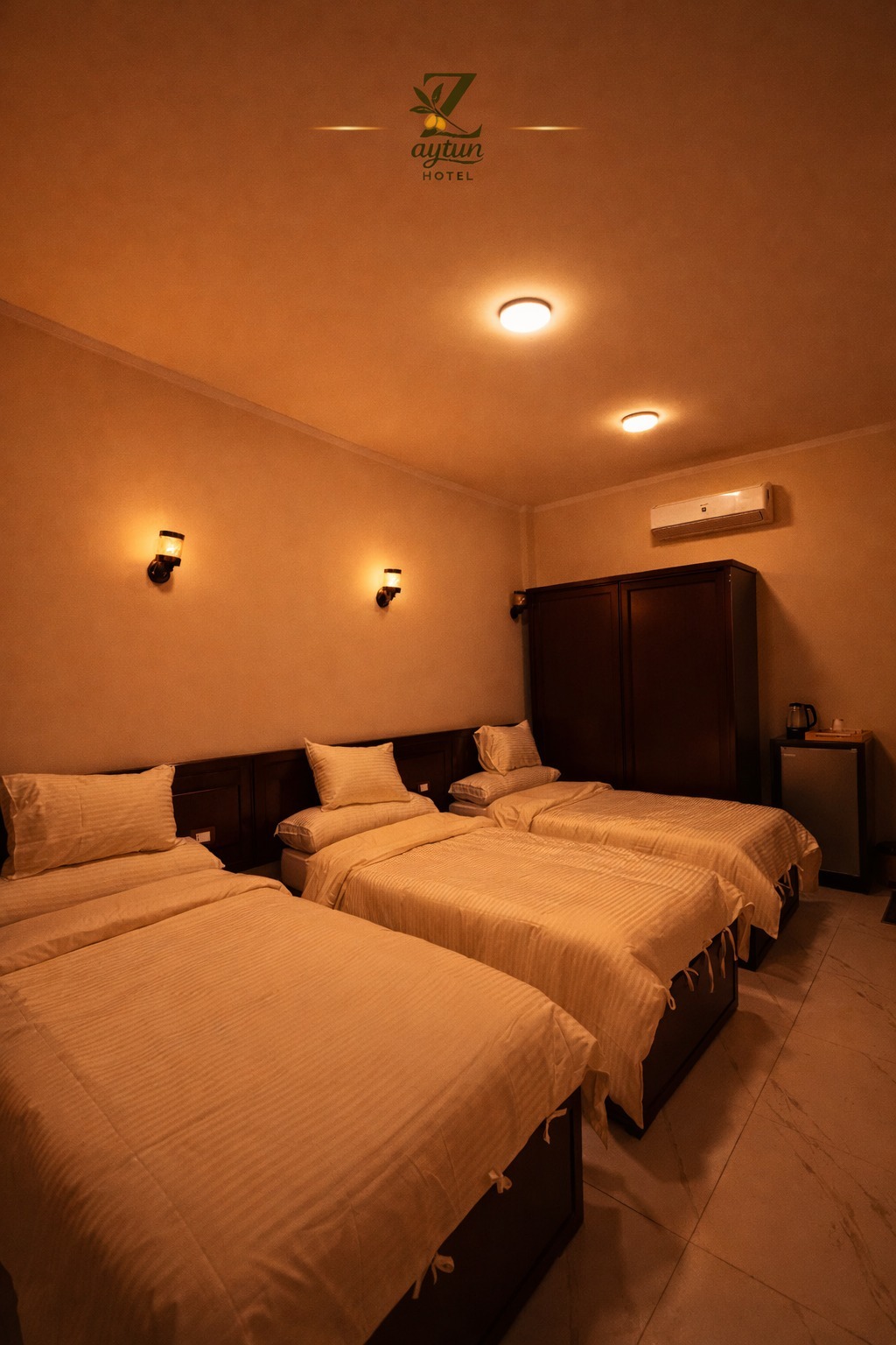 Triple Room
