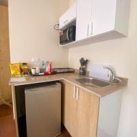 Studio With Kitchen & Bathroom